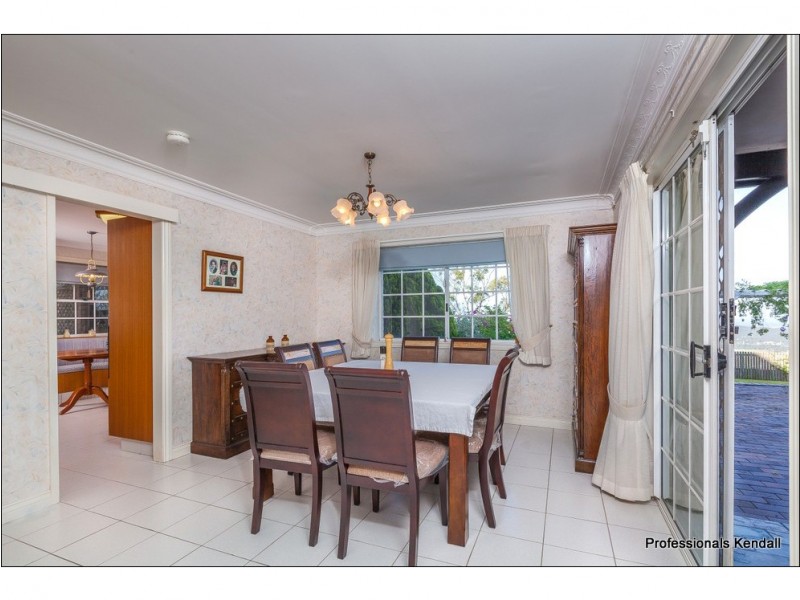 4 Romana Court, Tamborine Mountain QLD 4272