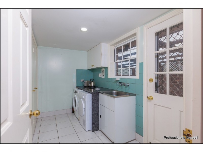 4 Romana Court, Tamborine Mountain QLD 4272