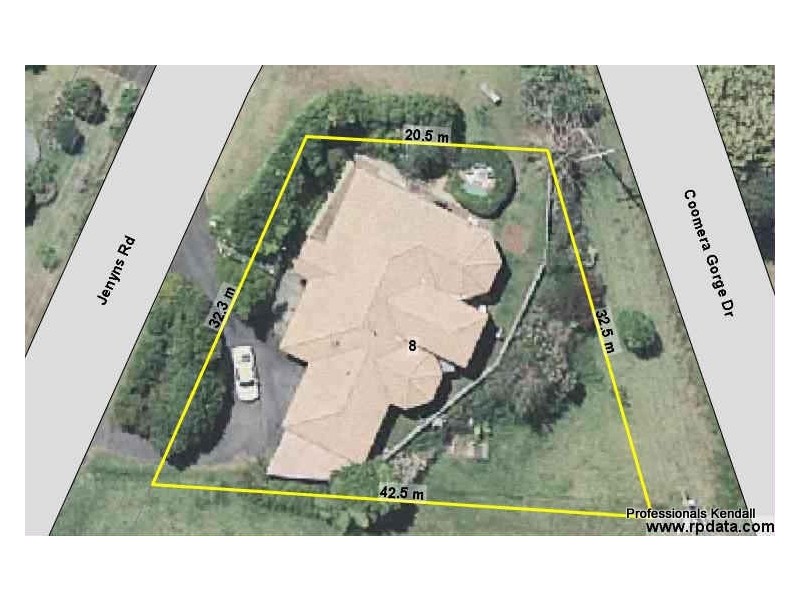8 Jenyns Road, Tamborine Mountain QLD 4272