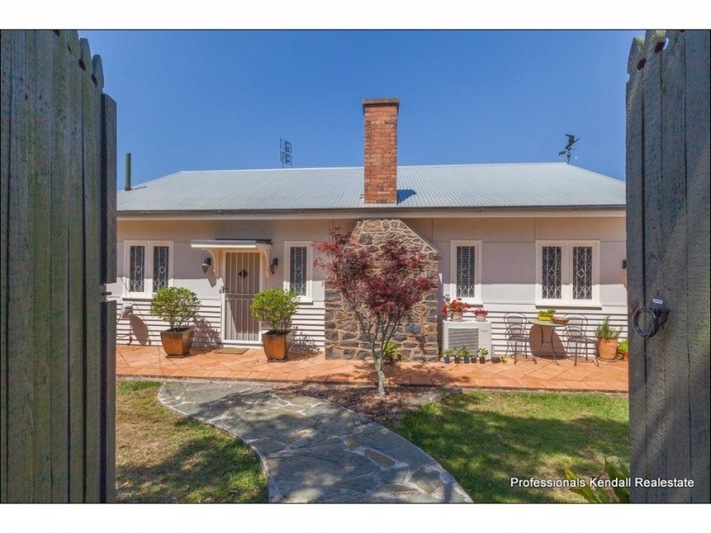 37 Cliff Way, Tamborine Mountain QLD 4272