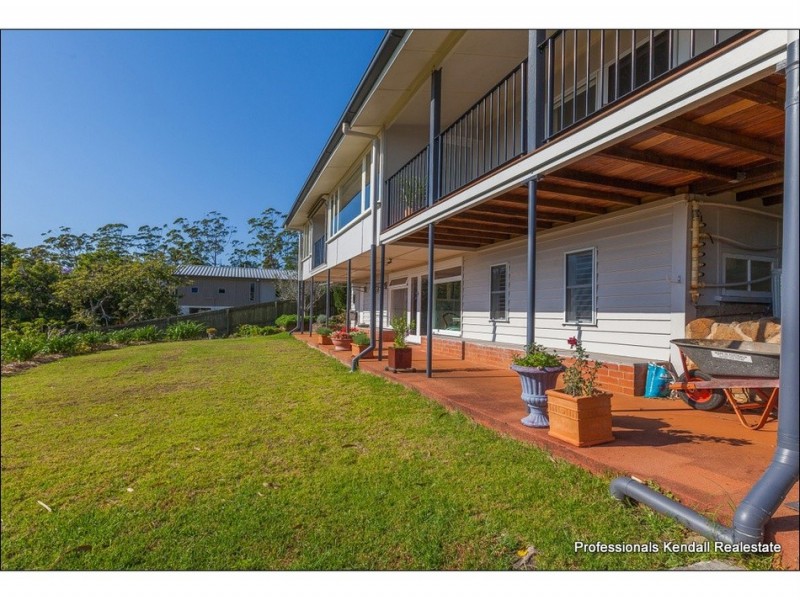 37 Cliff Way, Tamborine Mountain QLD 4272