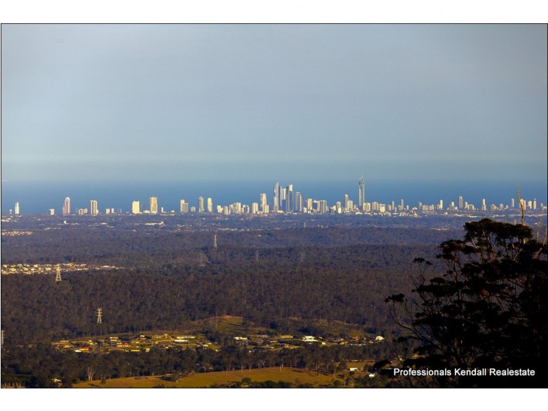 37 Cliff Way, Tamborine Mountain QLD 4272