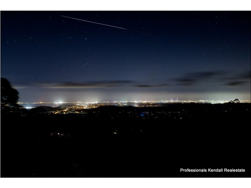 37 Cliff Way, Tamborine Mountain QLD 4272