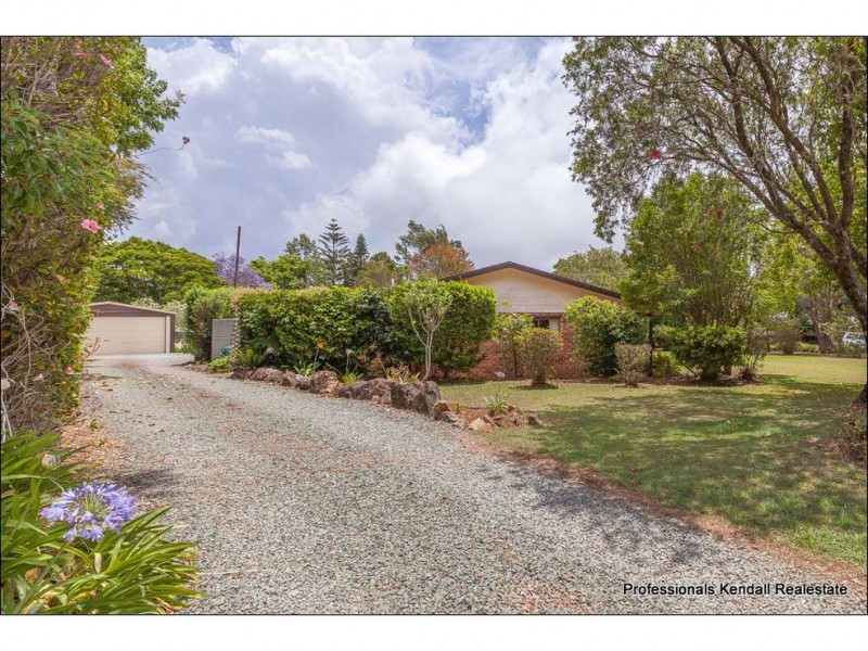 15 Biano Road, Tamborine Mountain QLD 4272
