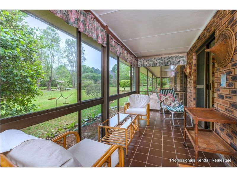 15 Biano Road, Tamborine Mountain QLD 4272
