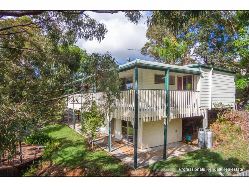 16 Foraker Drive, Tamborine Mountain QLD 4272