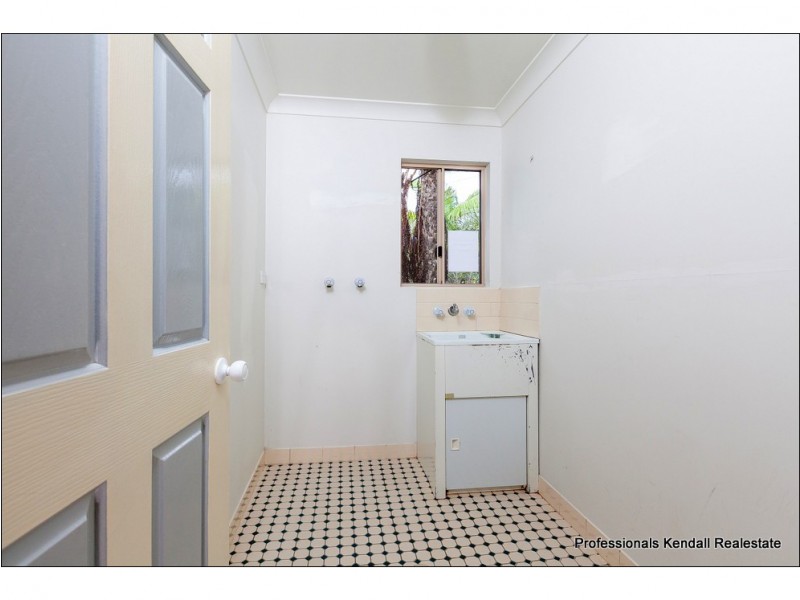 16 Foraker Drive, Tamborine Mountain QLD 4272