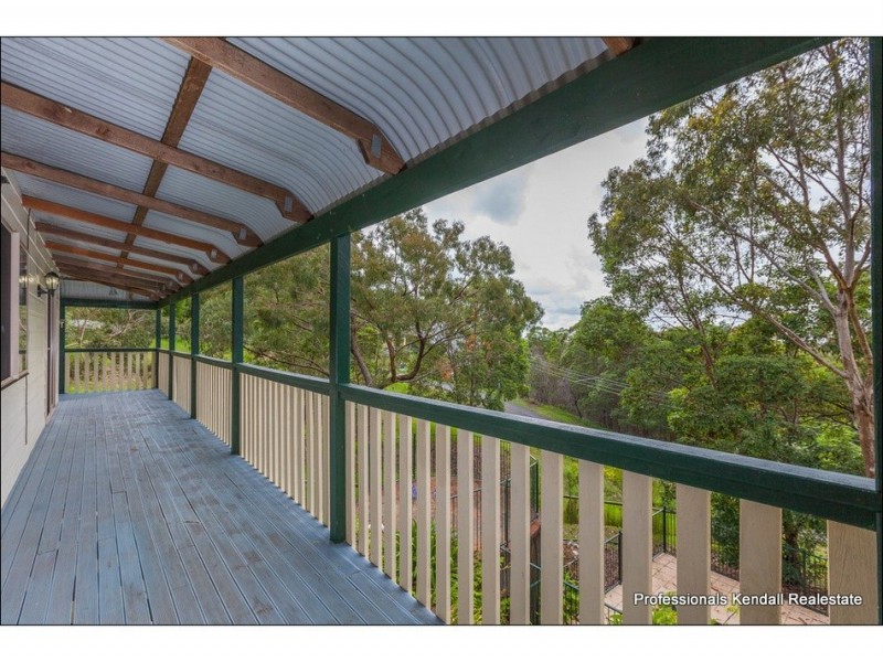 16 Foraker Drive, Tamborine Mountain QLD 4272