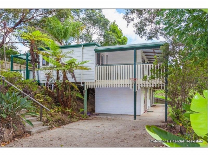 16 Foraker Drive, Tamborine Mountain QLD 4272