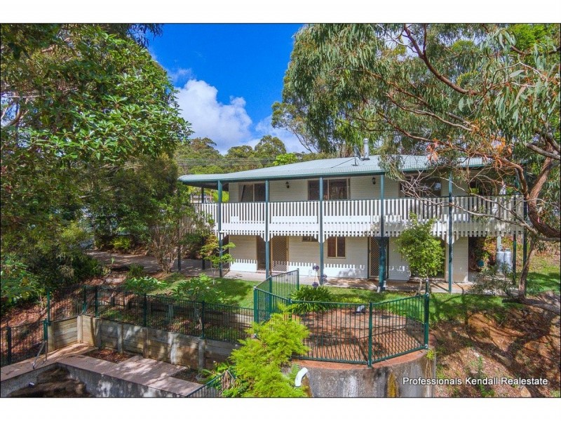 16 Foraker Drive, Tamborine Mountain QLD 4272