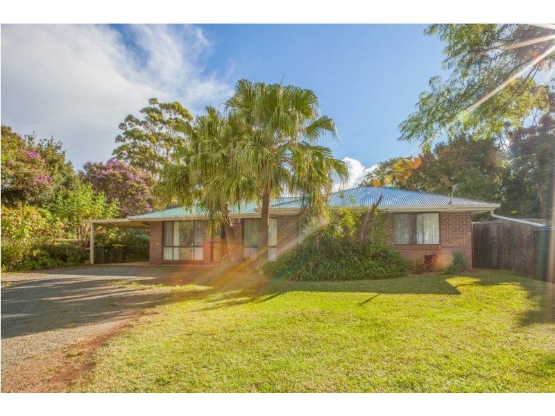 16 Sequoia Drive, Tamborine Mountain QLD 4272