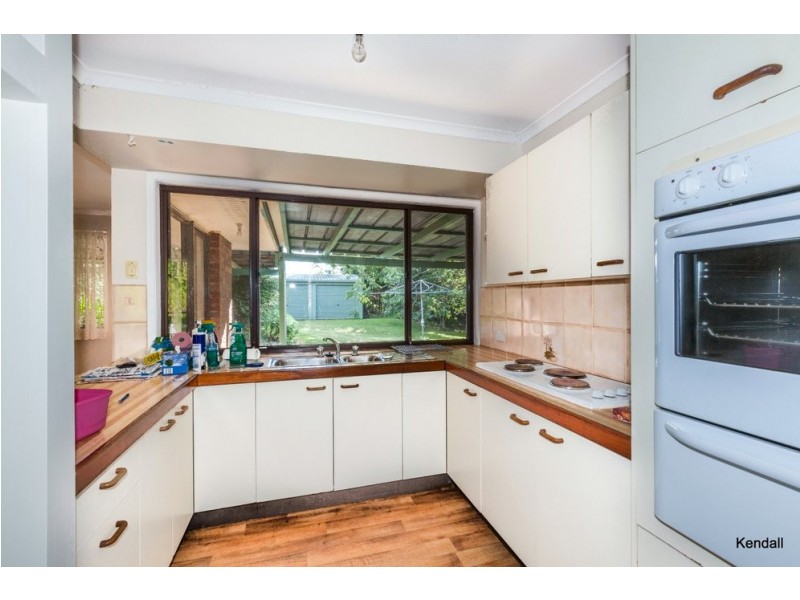 16 Sequoia Drive, Tamborine Mountain QLD 4272
