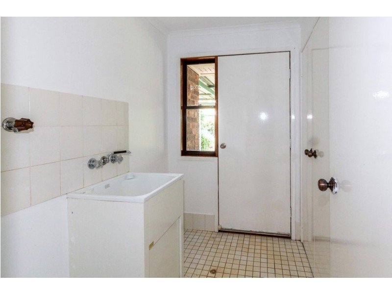 16 Sequoia Drive, Tamborine Mountain QLD 4272