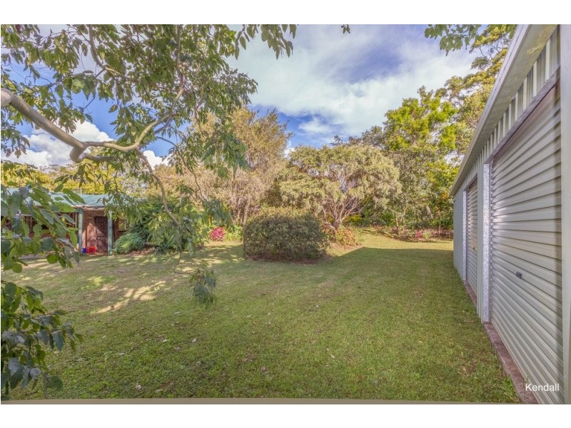 16 Sequoia Drive, Tamborine Mountain QLD 4272