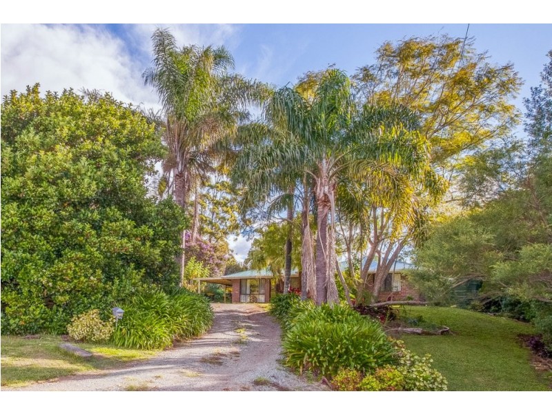 16 Sequoia Drive, Tamborine Mountain QLD 4272