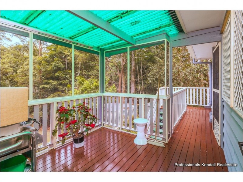 2 Orchis Drive, Tamborine Mountain QLD 4272