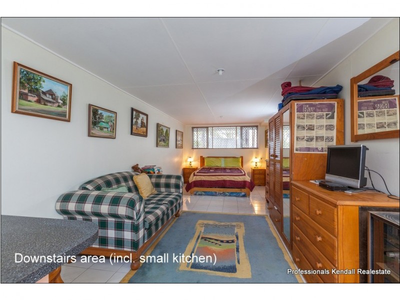 2 Orchis Drive, Tamborine Mountain QLD 4272