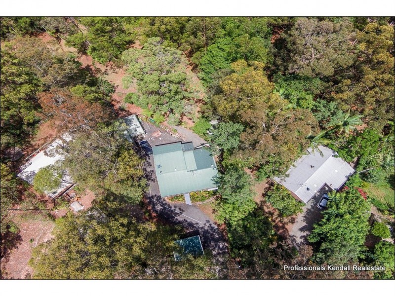 2 Orchis Drive, Tamborine Mountain QLD 4272