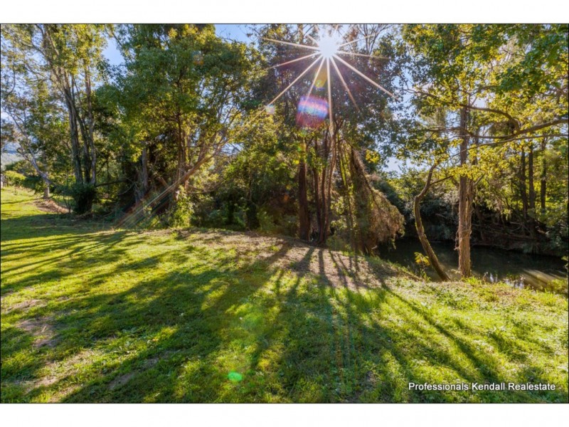 34 Riverbend Drive, Canungra QLD 4275