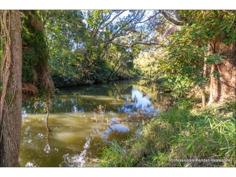 34 Riverbend Drive, Canungra QLD 4275