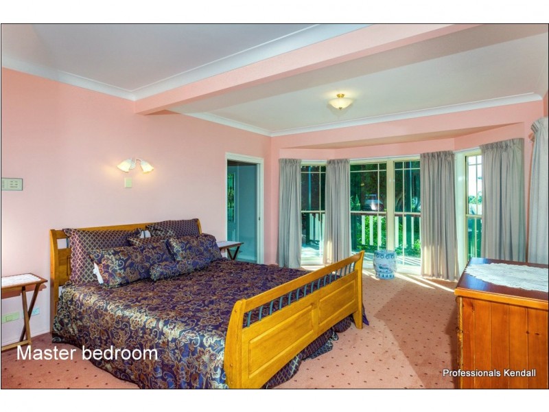 7 Saguaro Court, Tamborine Mountain QLD 4272