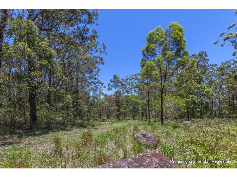 905M Main Western Road, Tamborine Mountain QLD 4272