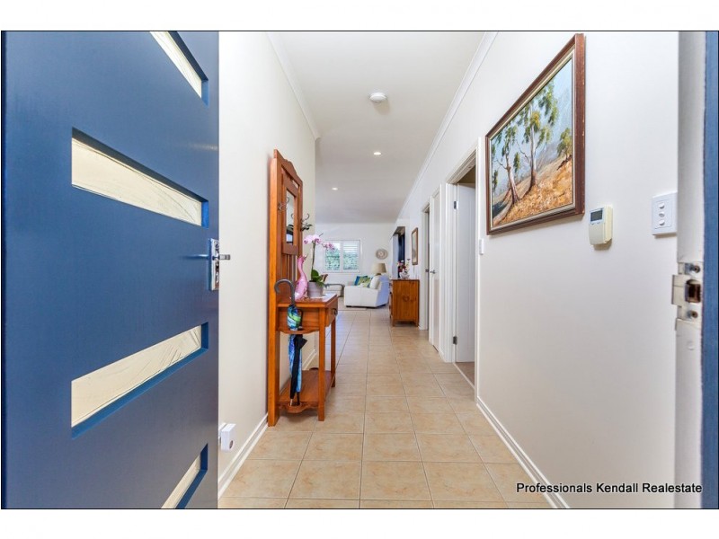 Unit 7 / 27-31 Capo Lane, Tamborine Mountain QLD 4272