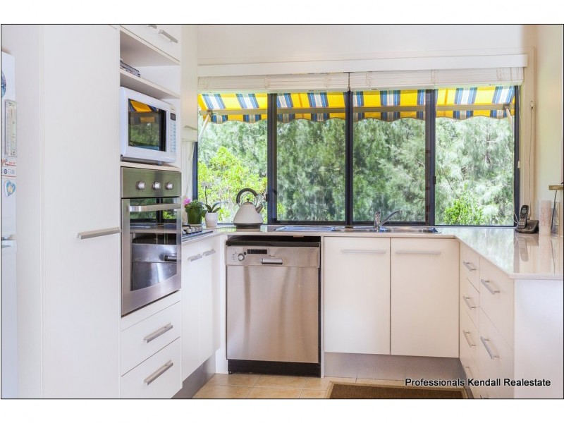 Unit 7 / 27-31 Capo Lane, Tamborine Mountain QLD 4272