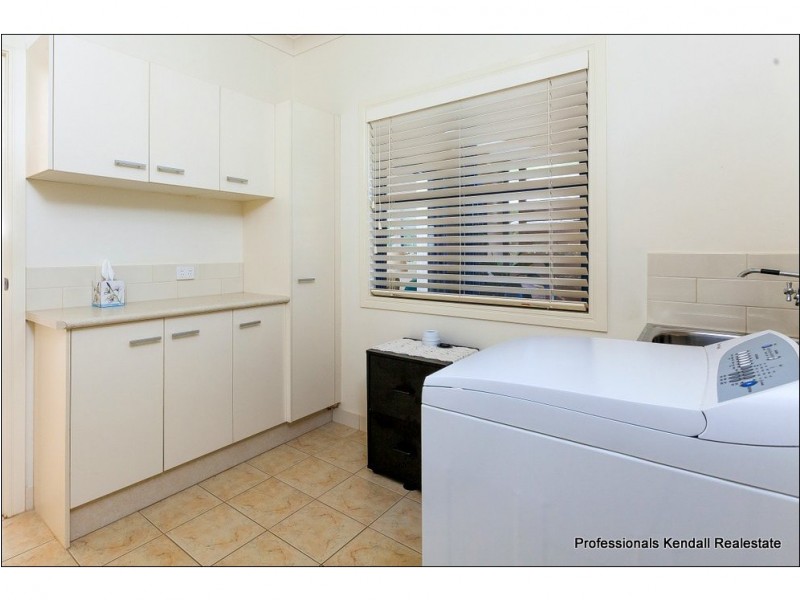 Unit 7 / 27-31 Capo Lane, Tamborine Mountain QLD 4272