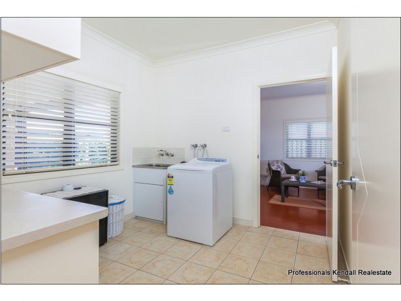 Unit 7 / 27-31 Capo Lane, Tamborine Mountain QLD 4272