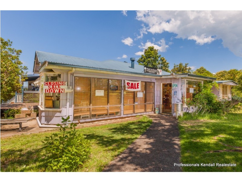 100 Main Western Road, Tamborine Mountain QLD 4272