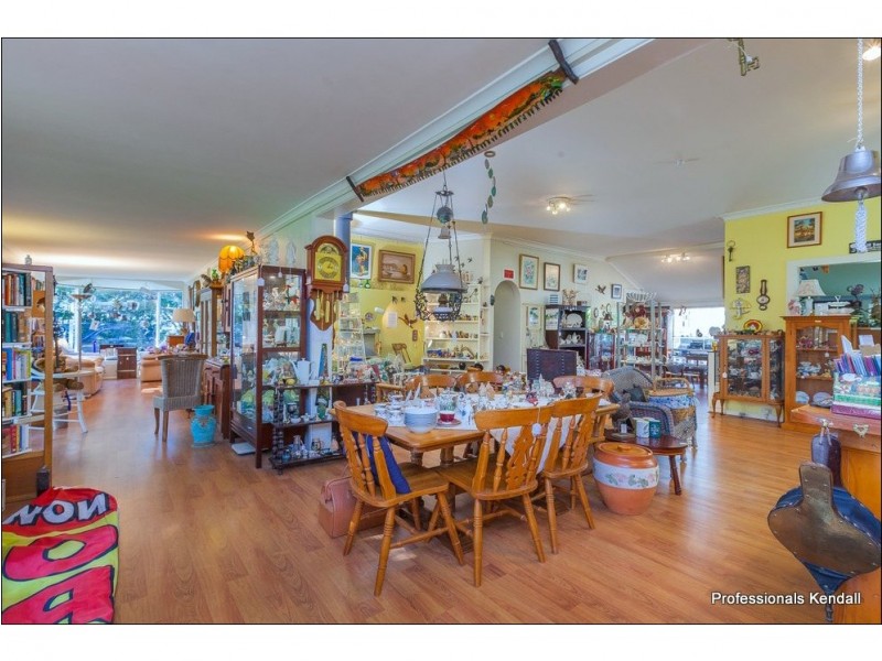 100 Main Western Road, Tamborine Mountain QLD 4272