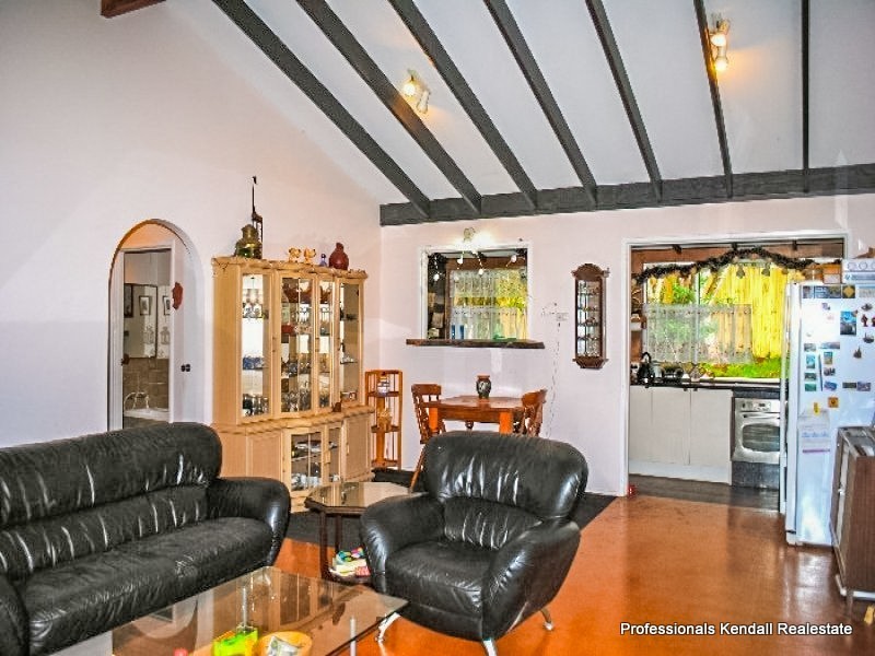 12 Tambora Court, Tamborine Mountain QLD 4272