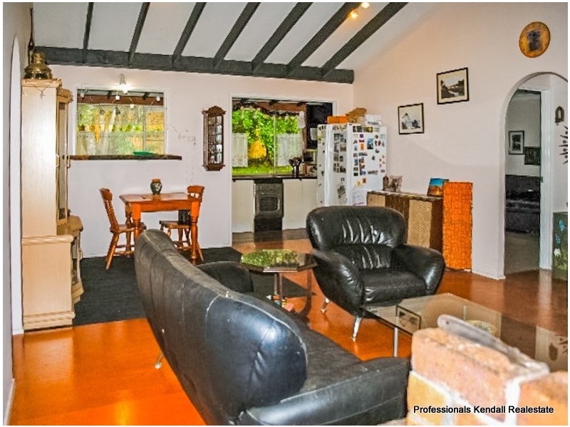 12 Tambora Court, Tamborine Mountain QLD 4272