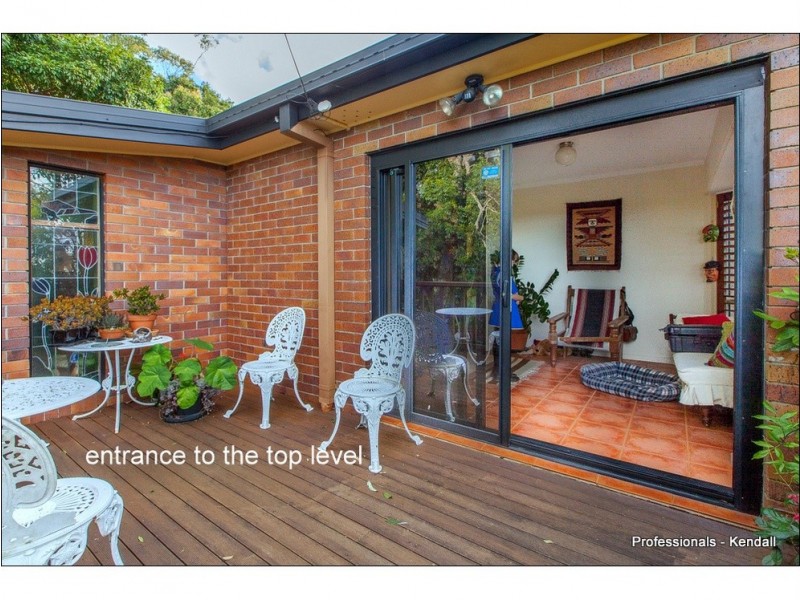 7 Moreton Bay Avenue, Tamborine Mountain QLD 4272