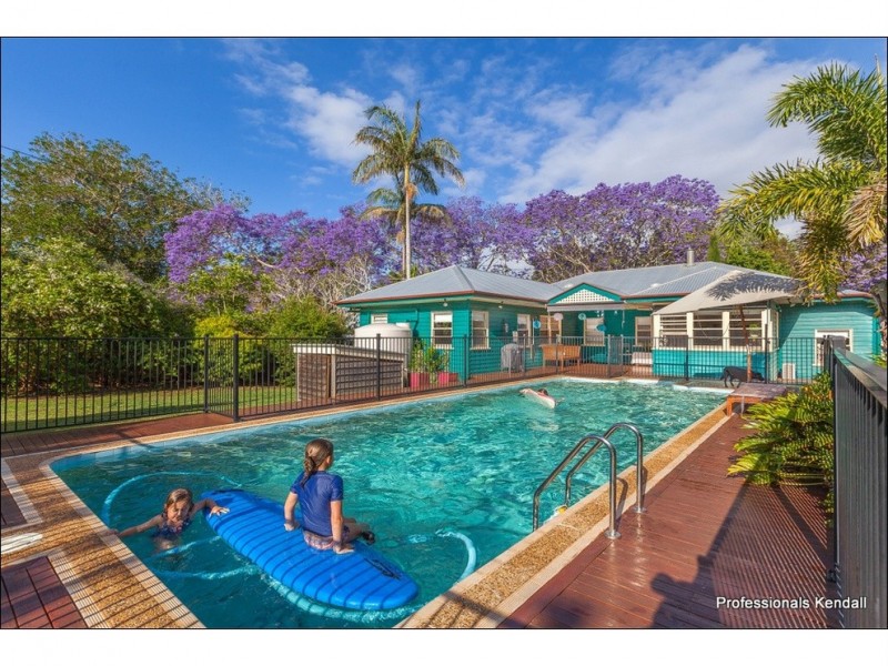 28 Central Avenue, Tamborine Mountain QLD 4272