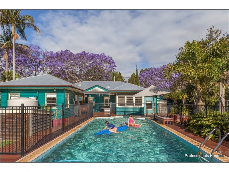 28 Central Avenue, Tamborine Mountain QLD 4272