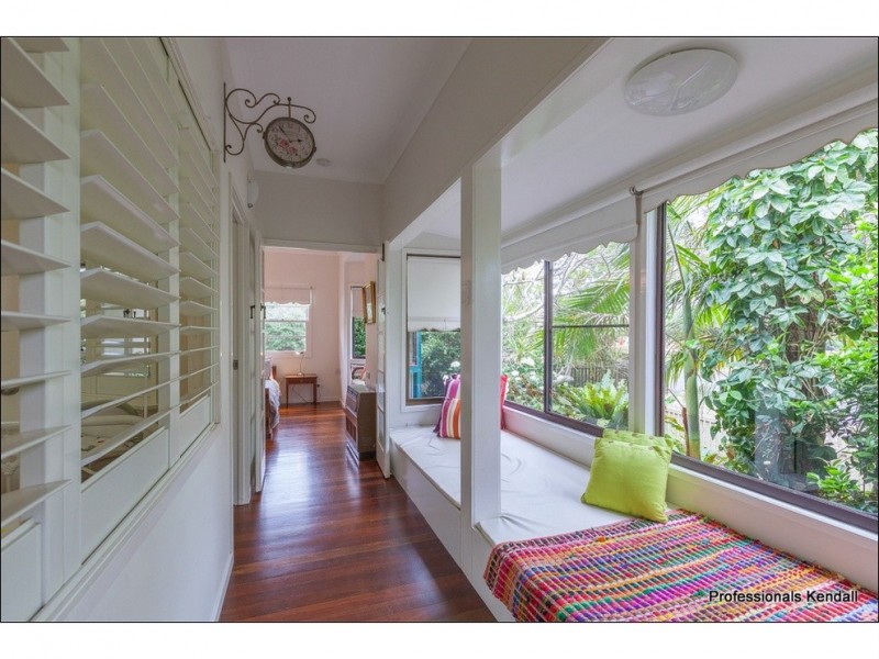 28 Central Avenue, Tamborine Mountain QLD 4272