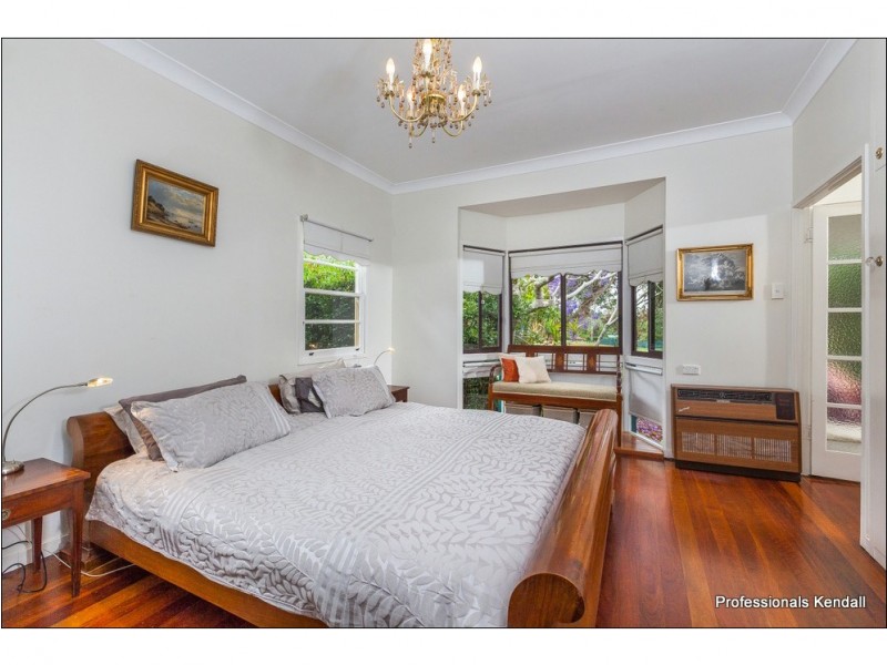 28 Central Avenue, Tamborine Mountain QLD 4272