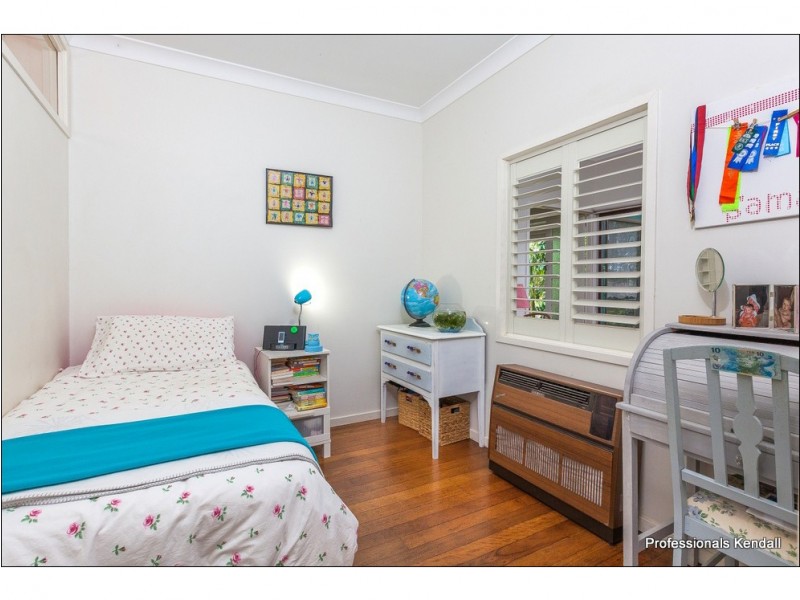 28 Central Avenue, Tamborine Mountain QLD 4272