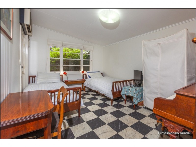 28 Central Avenue, Tamborine Mountain QLD 4272