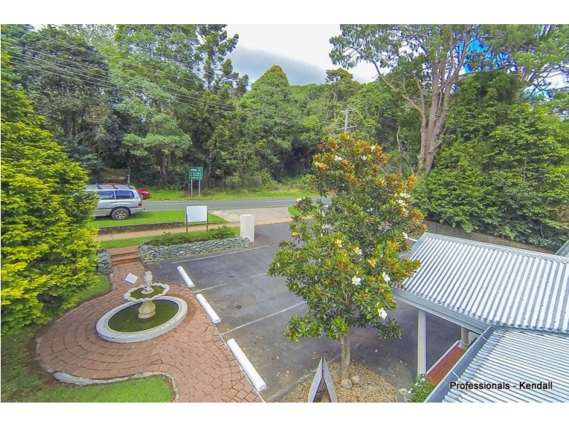 94 Eagle Heights Rd, Tamborine Mountain QLD 4272