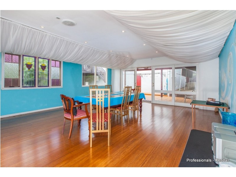 94 Eagle Heights Rd, Tamborine Mountain QLD 4272