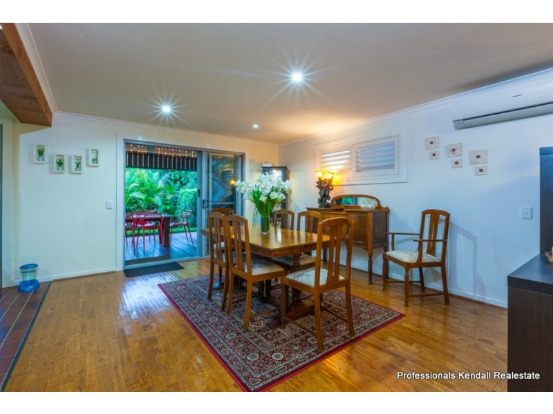 21 Beacon Road, Tamborine Mountain QLD 4272