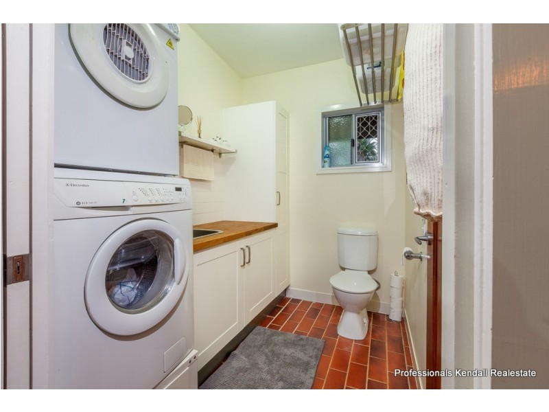 21 Beacon Road, Tamborine Mountain QLD 4272