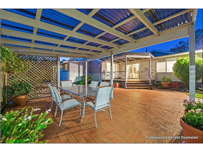 102 Beacon Road, Tamborine Mountain QLD 4272