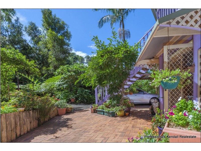 10 North Street, Tamborine Mountain QLD 4272