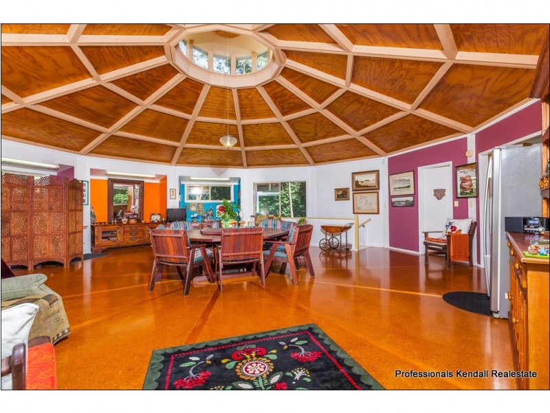 10 North Street, Tamborine Mountain QLD 4272