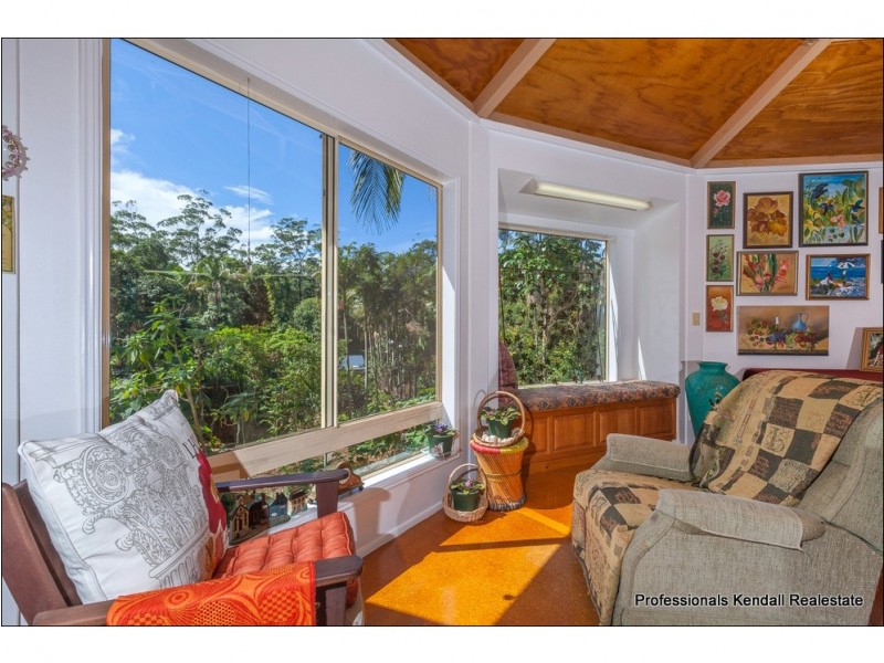 10 North Street, Tamborine Mountain QLD 4272
