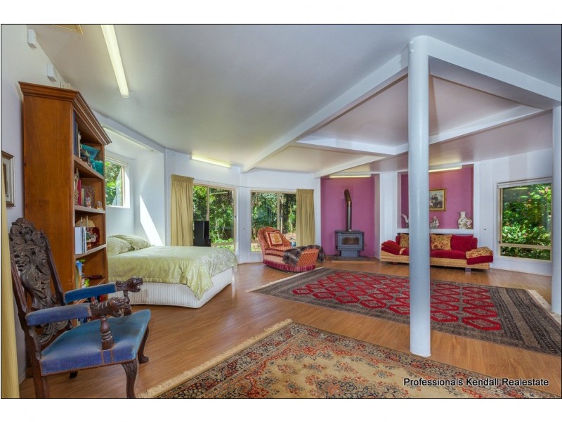 10 North Street, Tamborine Mountain QLD 4272